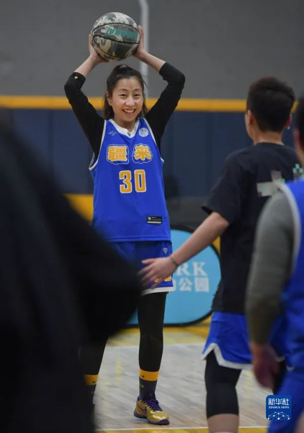 哪里能找到关于智能球衣在篮球训练中应用的信息_2